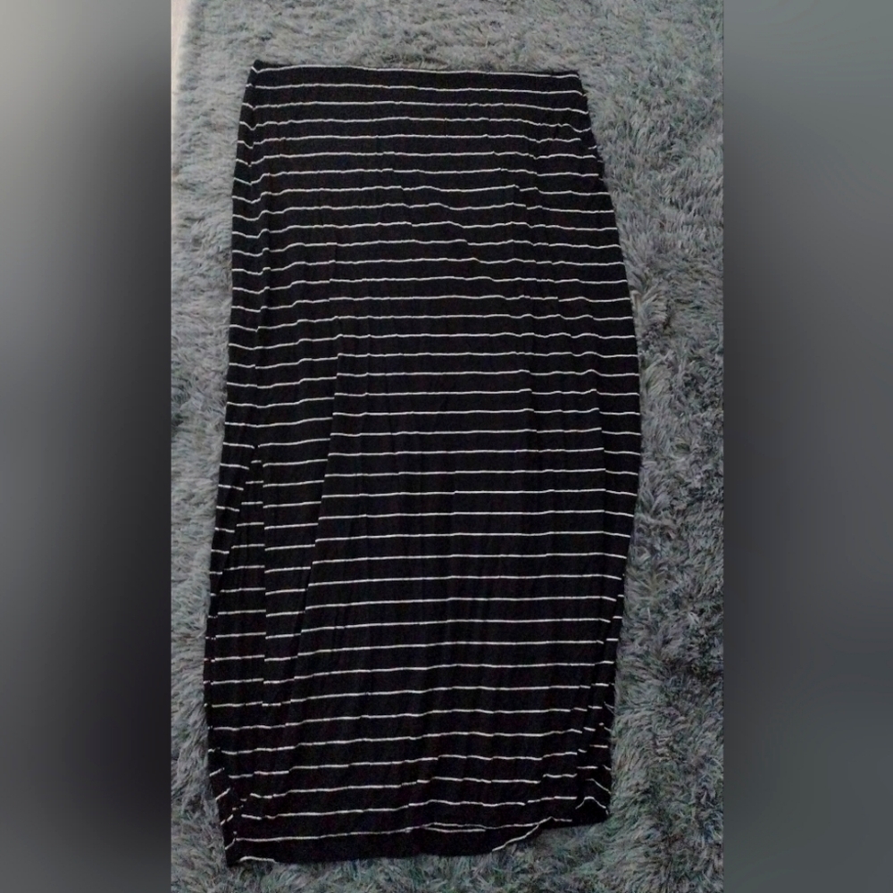 Black and White Striped Maxi Skirt